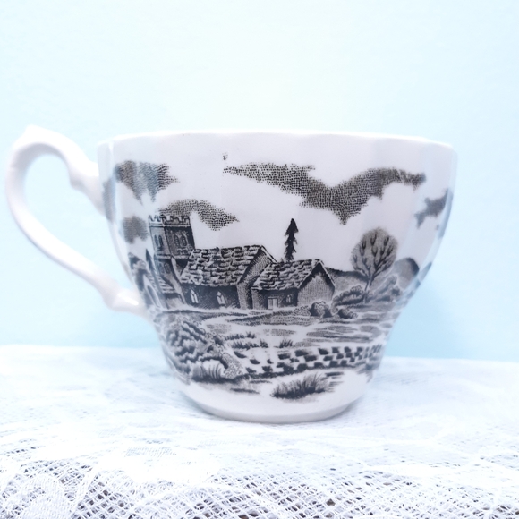 2 Royal Mail Teacups Black White Ironstone England Transferware Antique VTG - Picture 10 of 11